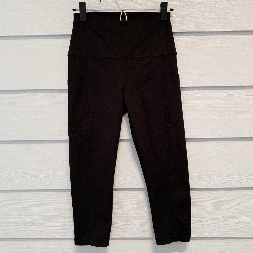 🌈 3/12 Yogalicious Lux Black Leggings w/ Pockets